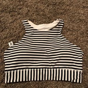 Athleta sports bra size medium